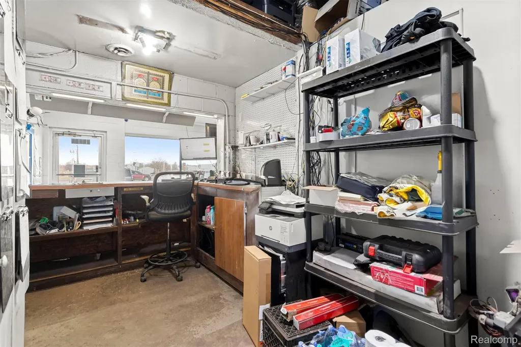 15396 S Dixie Highway Monroe Charter Township MI 48161