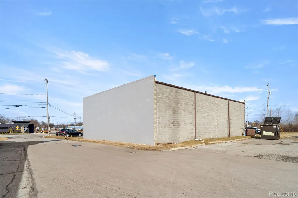 15396 S Dixie Highway Monroe Charter Township MI 48161