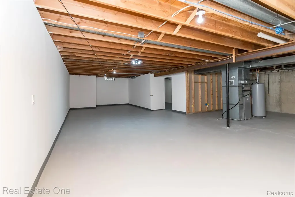 3190 Kenicott Drive Commerce Charter Township MI 48390