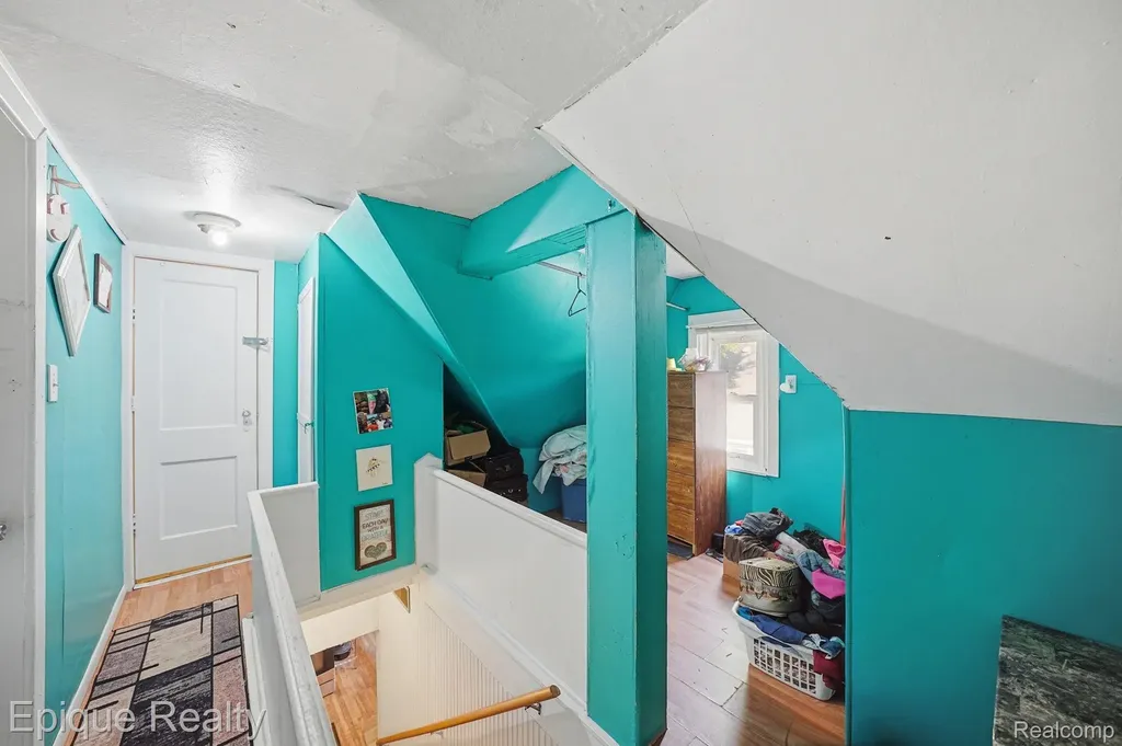 75 E Cicotte Street River Rouge City MI 48218
