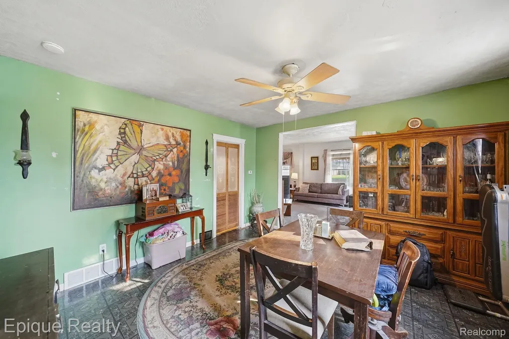 75 E Cicotte Street River Rouge City MI 48218