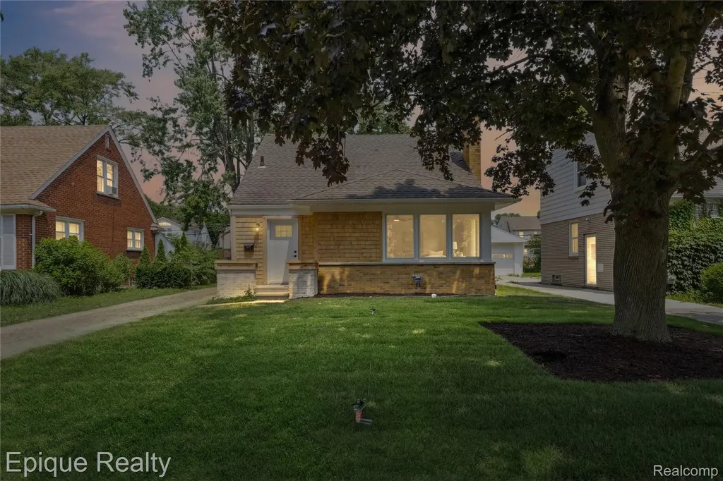 1808 W 12 Mile Road Royal Oak City MI 48073