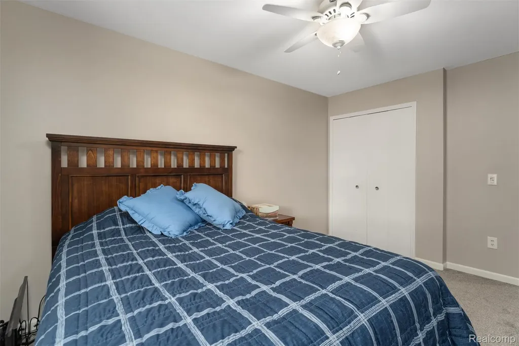 42161 Schoenherr Road Sterling Heights City MI 48313