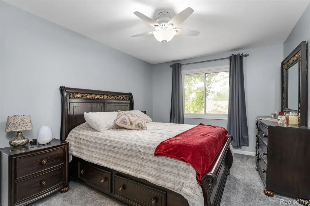 42161 Schoenherr Road Sterling Heights City MI 48313