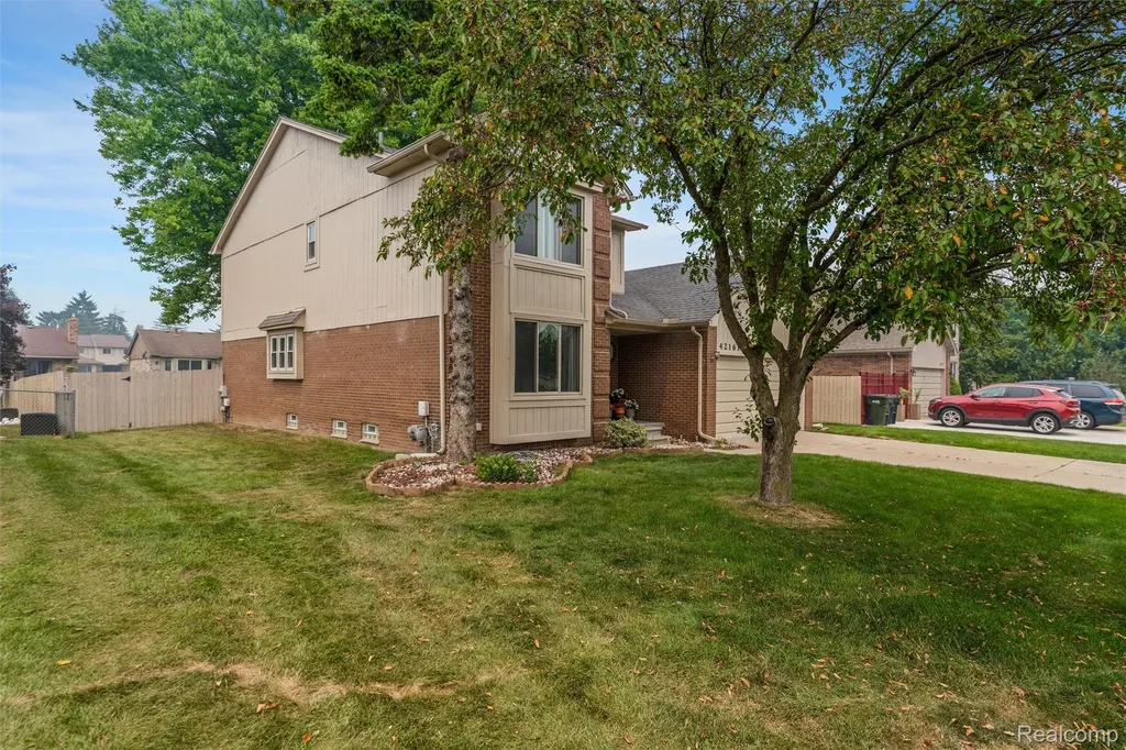 42161 Schoenherr Road Sterling Heights City MI 48313