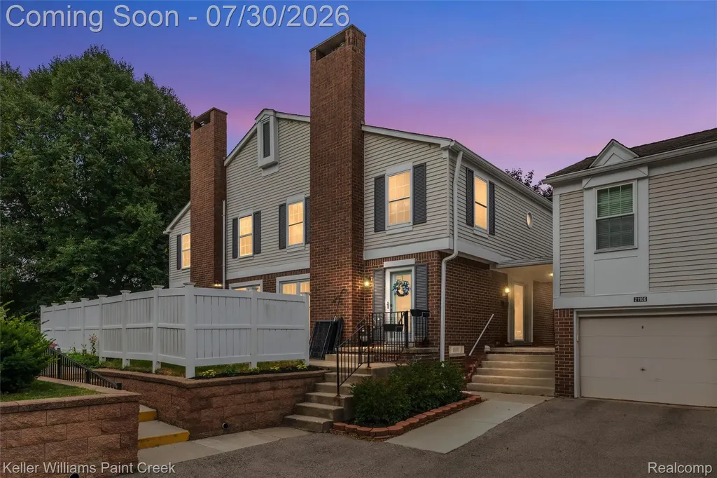 21110 E Glen Haven Circle Novi City MI 48167