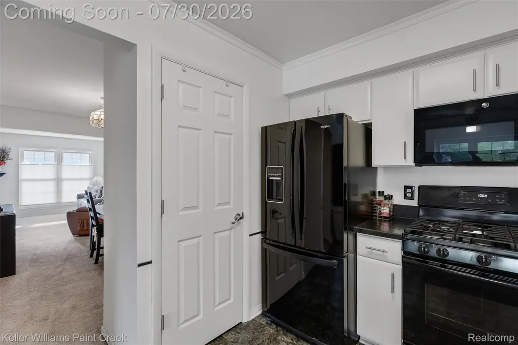 21110 E Glen Haven Circle Novi City MI 48167