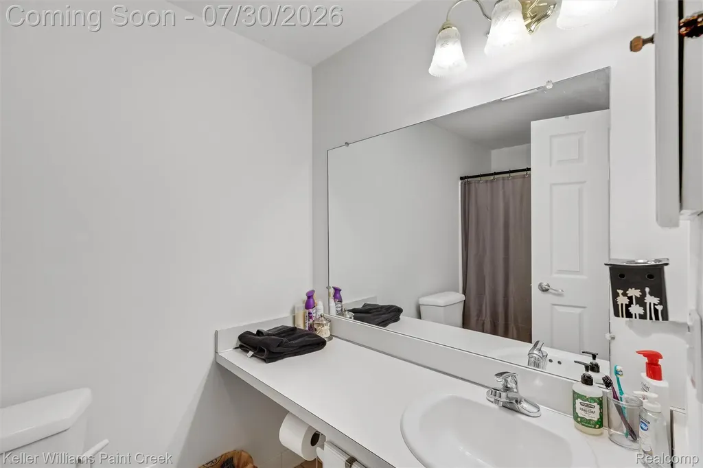 21110 E Glen Haven Circle Novi City MI 48167