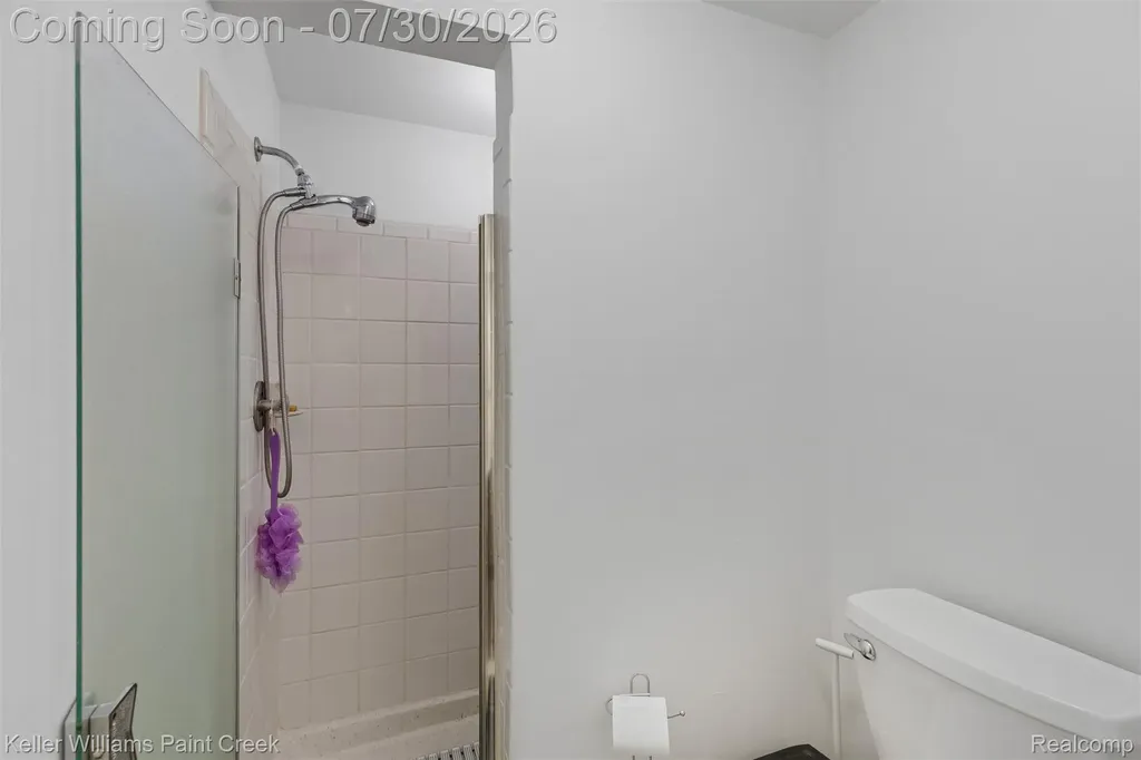 21110 E Glen Haven Circle Novi City MI 48167