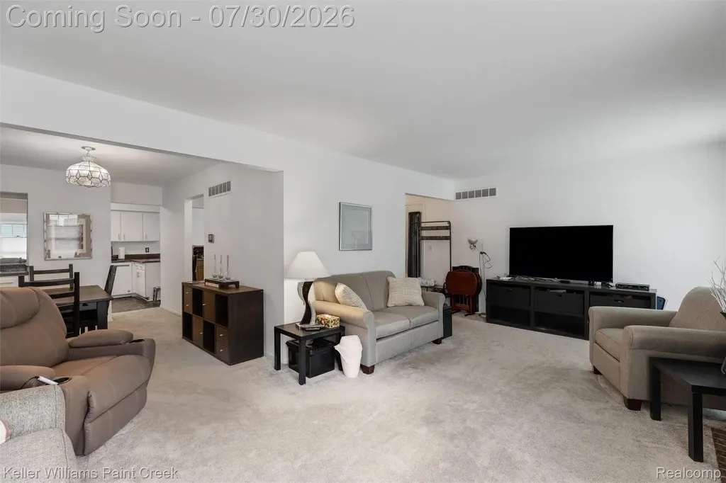 21110 E Glen Haven Circle Novi City MI 48167