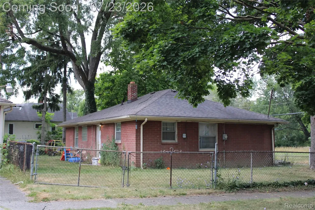 2126 Nebraska Avenue Flint City MI 48506