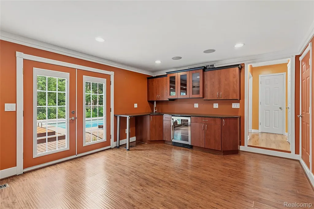 50309 Bellaire Drive Chesterfield Township MI 48047