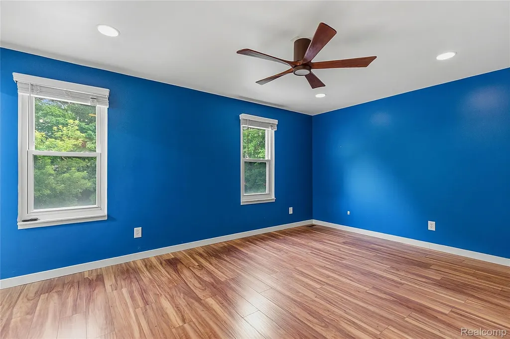 50309 Bellaire Drive Chesterfield Township MI 48047