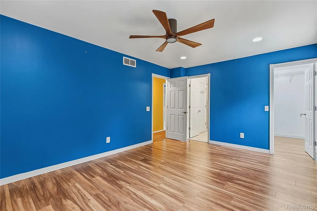 50309 Bellaire Drive Chesterfield Township MI 48047