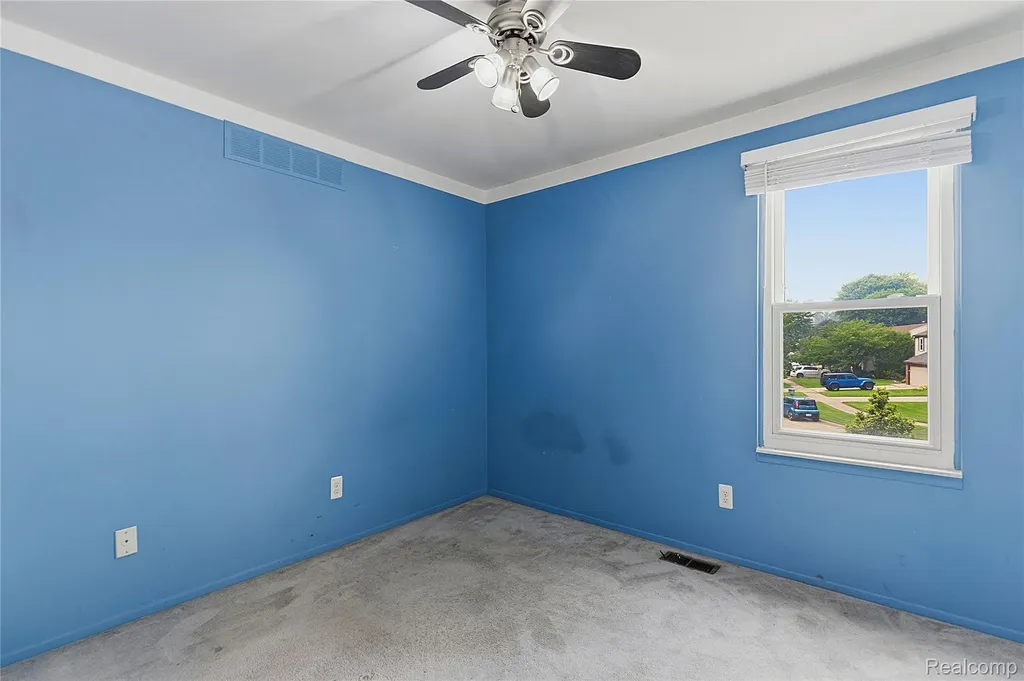 50309 Bellaire Drive Chesterfield Township MI 48047