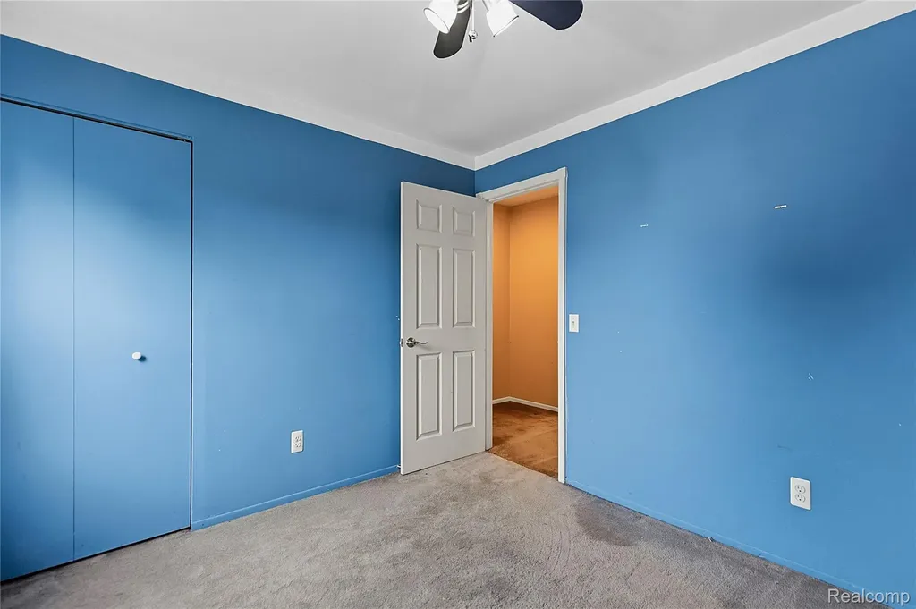 50309 Bellaire Drive Chesterfield Township MI 48047