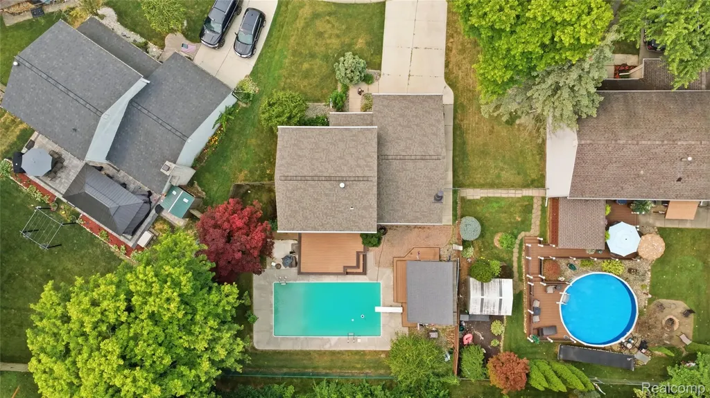50309 Bellaire Drive Chesterfield Township MI 48047