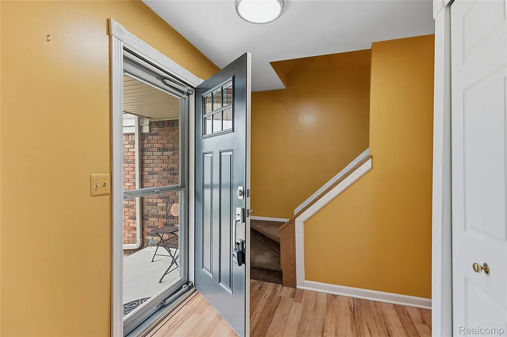 50309 Bellaire Drive Chesterfield Township MI 48047
