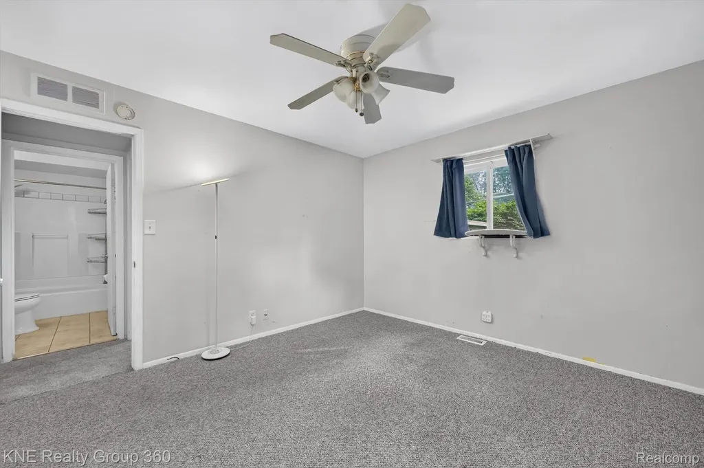25507 Keeler Road Redford Charter Township MI 48239