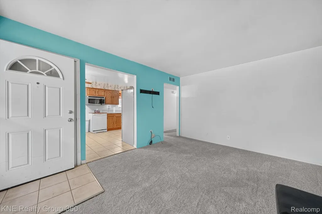 25507 Keeler Road Redford Charter Township MI 48239
