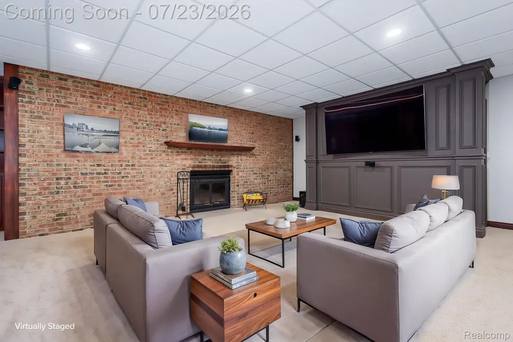 3276 Kern Road Orion Charter Township MI 48360