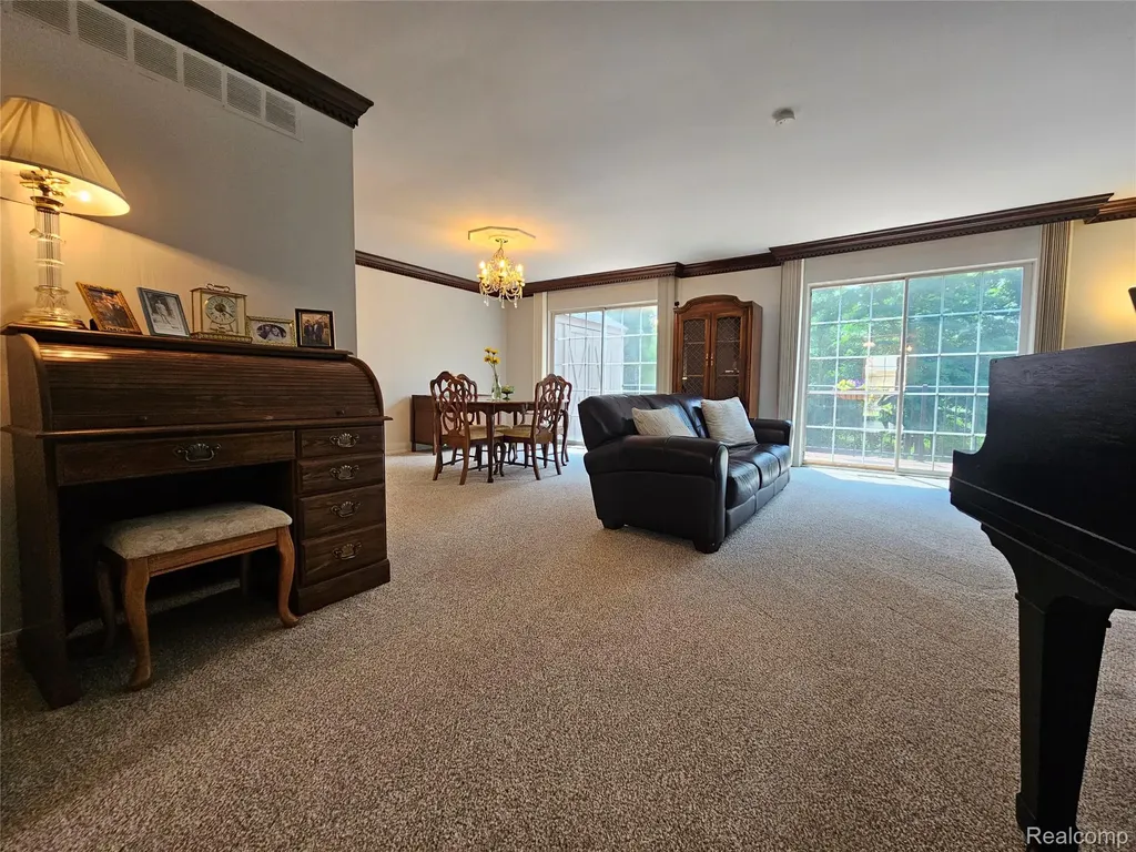 1437 Lantern Lane Rochester Hills City MI 48306