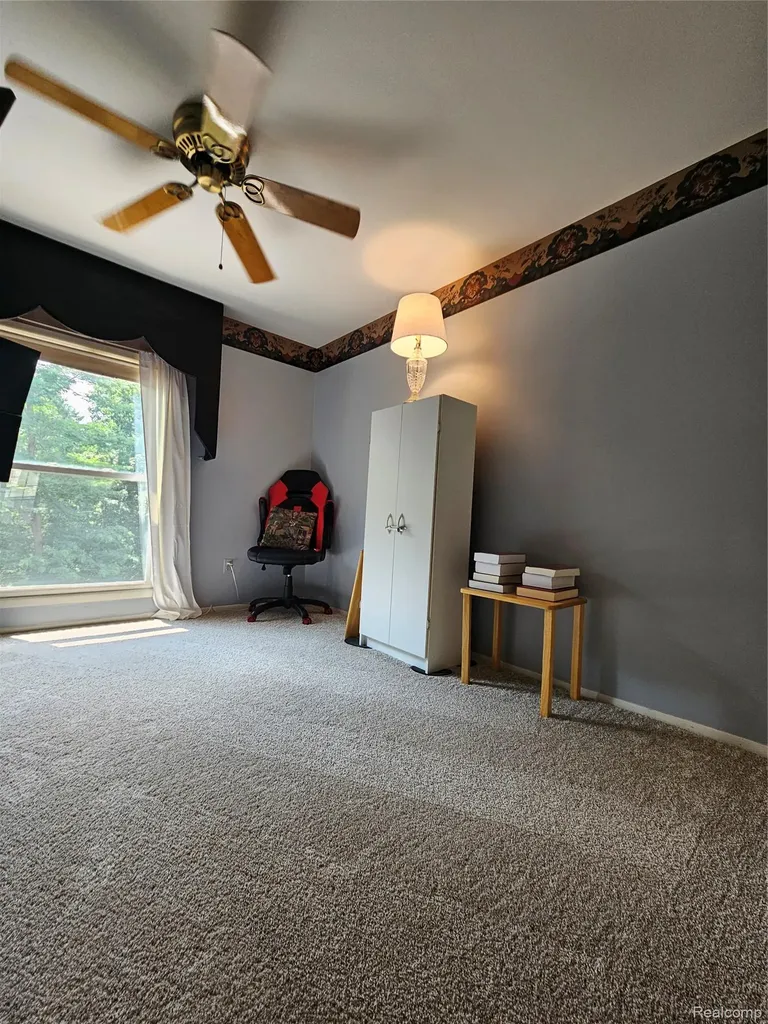 1437 Lantern Lane Rochester Hills City MI 48306