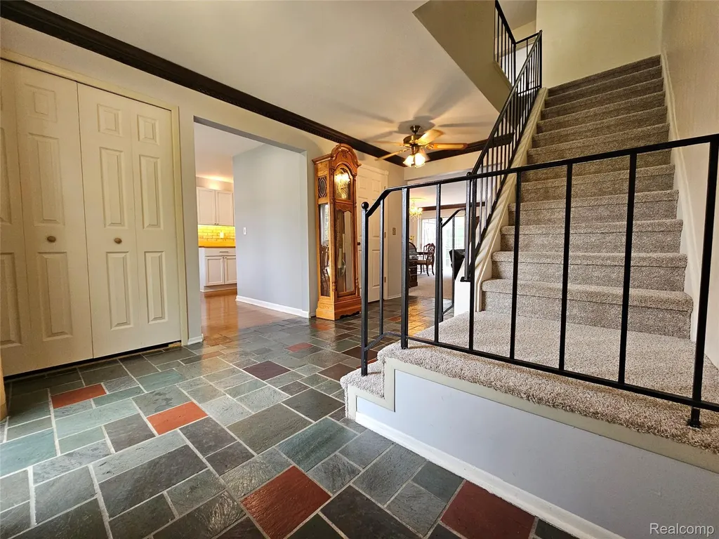 1437 Lantern Lane Rochester Hills City MI 48306