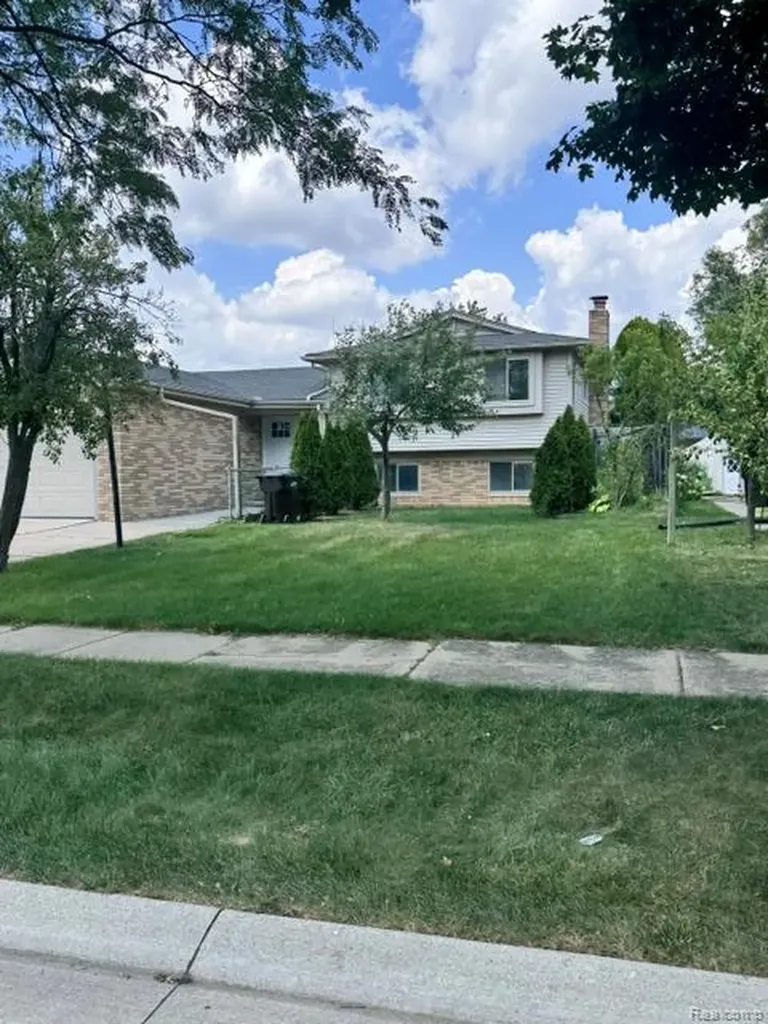 4111 Rose Mary Drive Sterling Heights City MI 48310