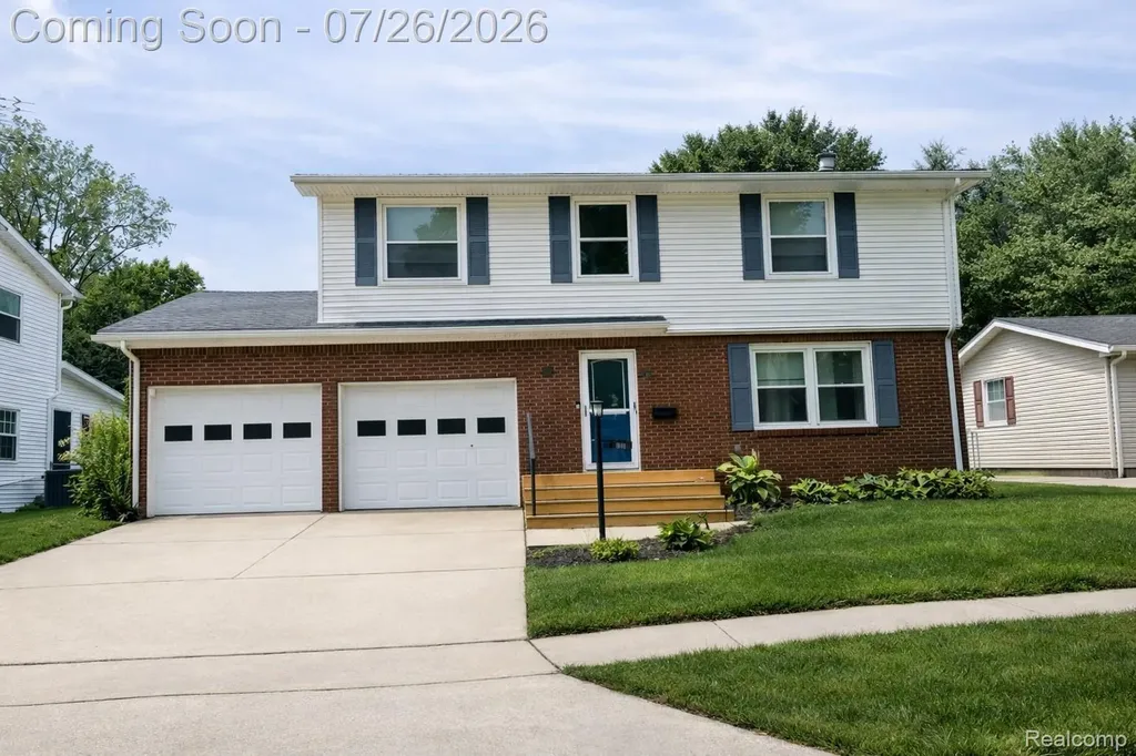 560 Frazier Drive Adrian City MI 49221