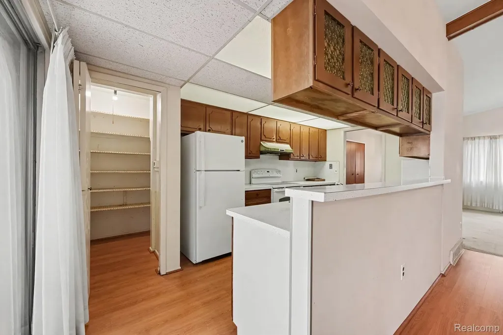 9495 Cooks Court White Lake Charter Township MI 48386