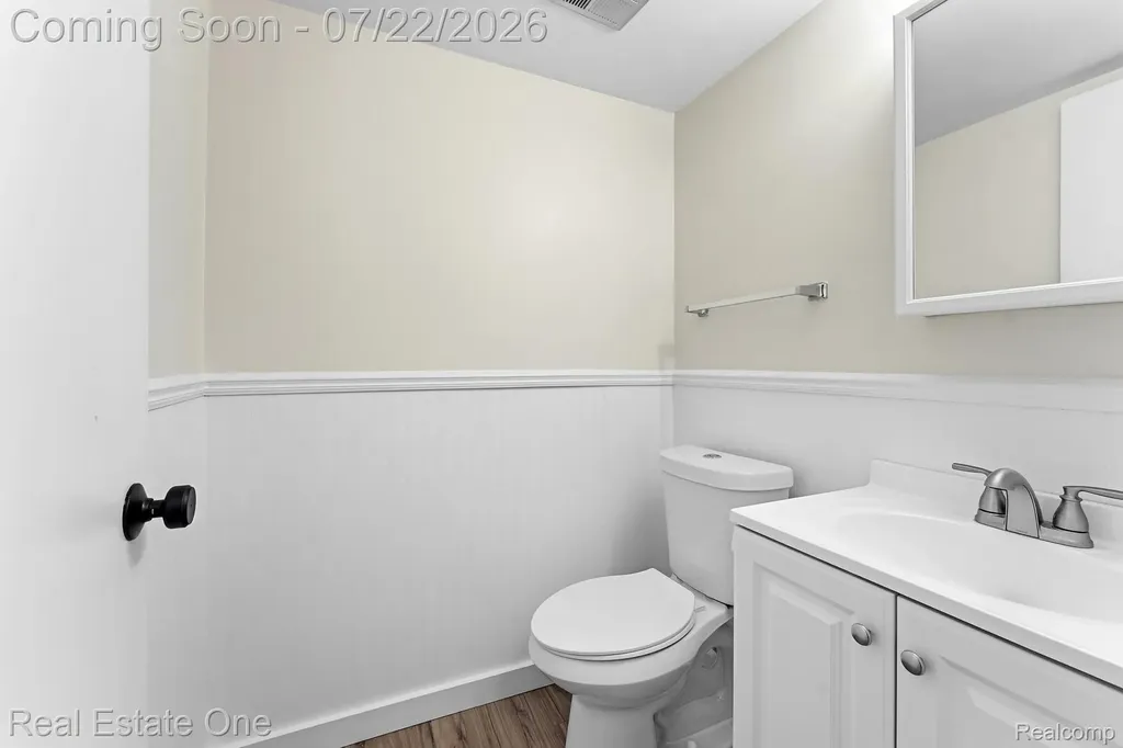15588 Dupage Boulevard Taylor City MI 48180