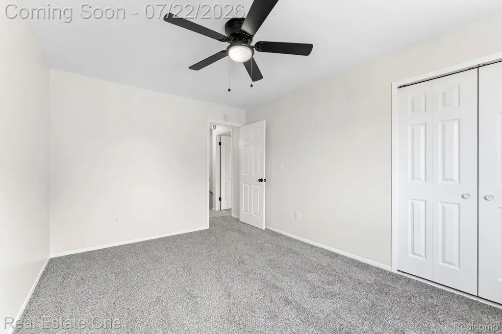 15588 Dupage Boulevard Taylor City MI 48180