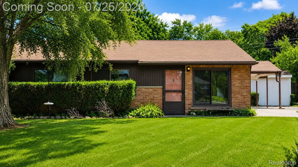 5783 Cambrook Lane Waterford Charter Township MI 48329