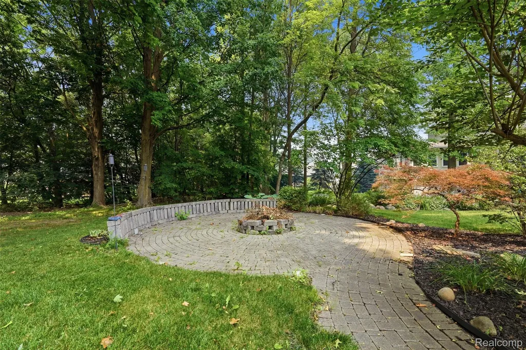 170 Fairhill Way Marion Township MI 48843