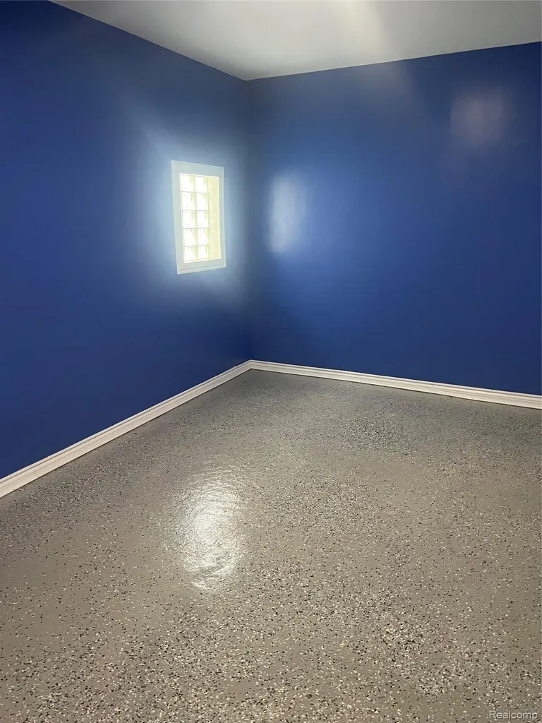 59 Eldredge Street Mt. Clemens City MI 48043