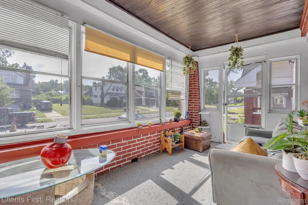14077 Mark Twain Street Detroit City MI 48227