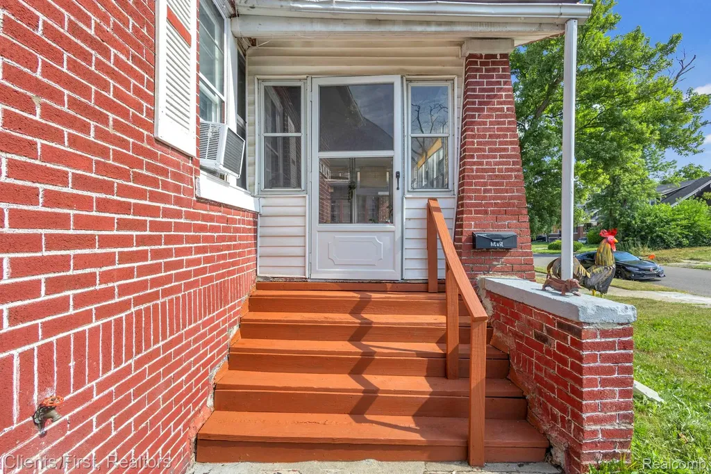 14077 Mark Twain Street Detroit City MI 48227