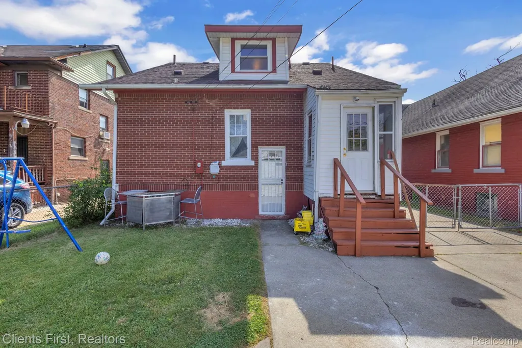 14077 Mark Twain Street Detroit City MI 48227