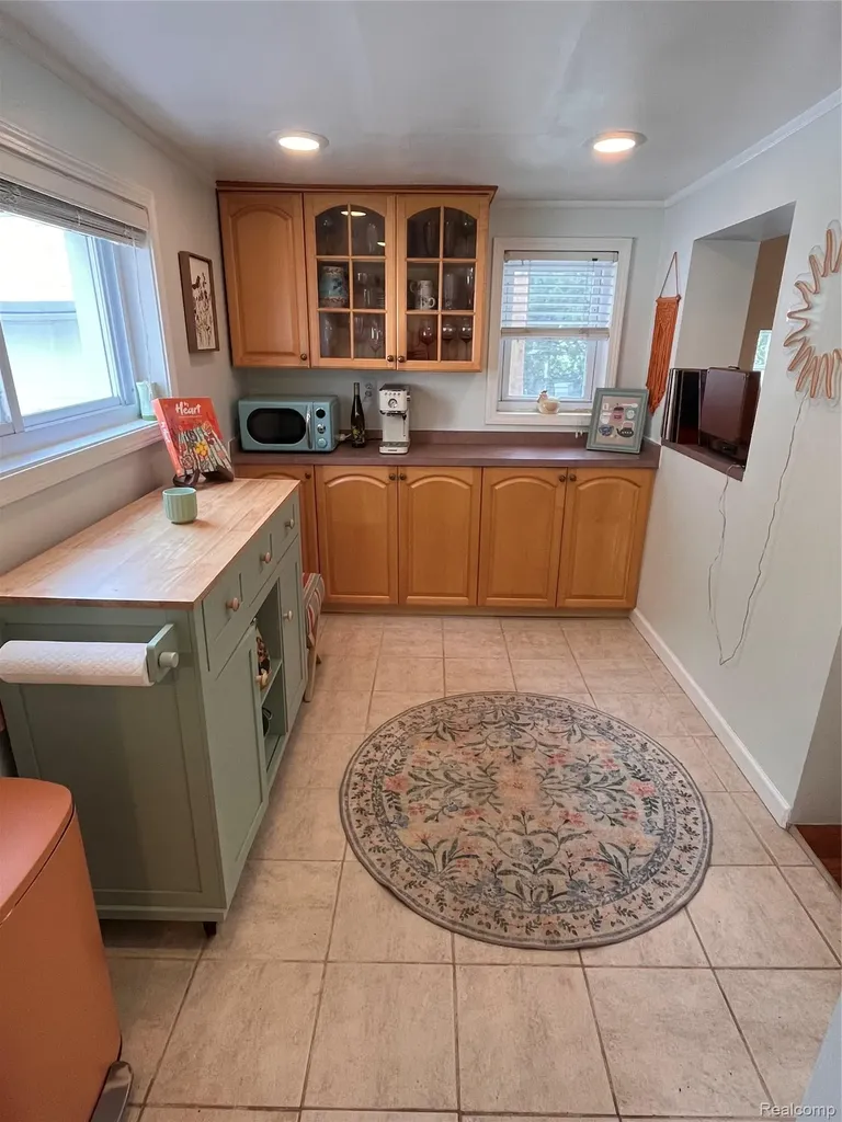 1860 Shevlin Street Ferndale City MI 48220