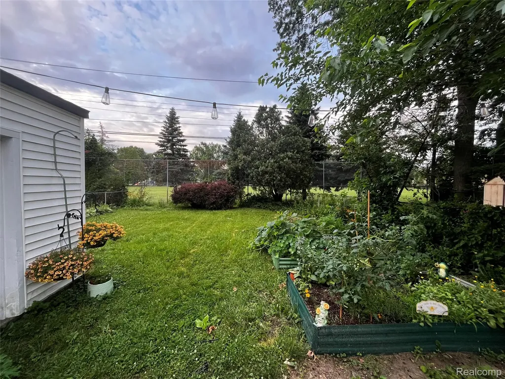 1860 Shevlin Street Ferndale City MI 48220