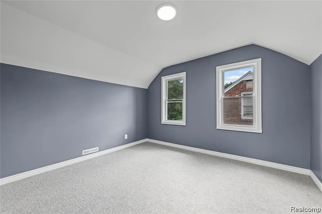 19351 Dwyer Street Detroit City MI 48234