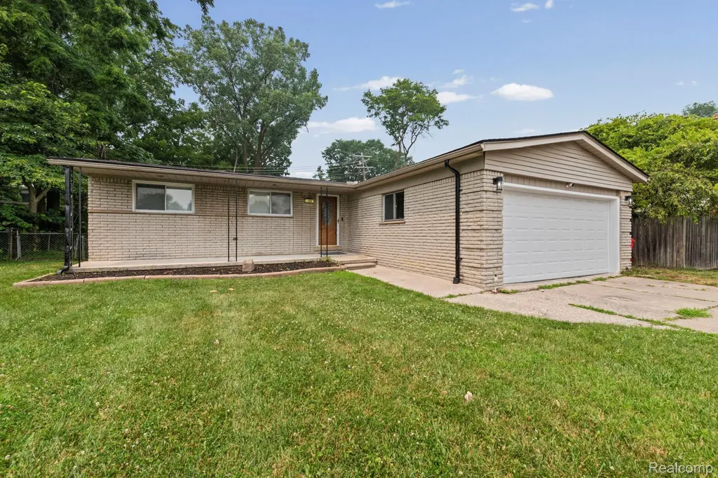 30371 Park Lane Southfield City MI 48076
