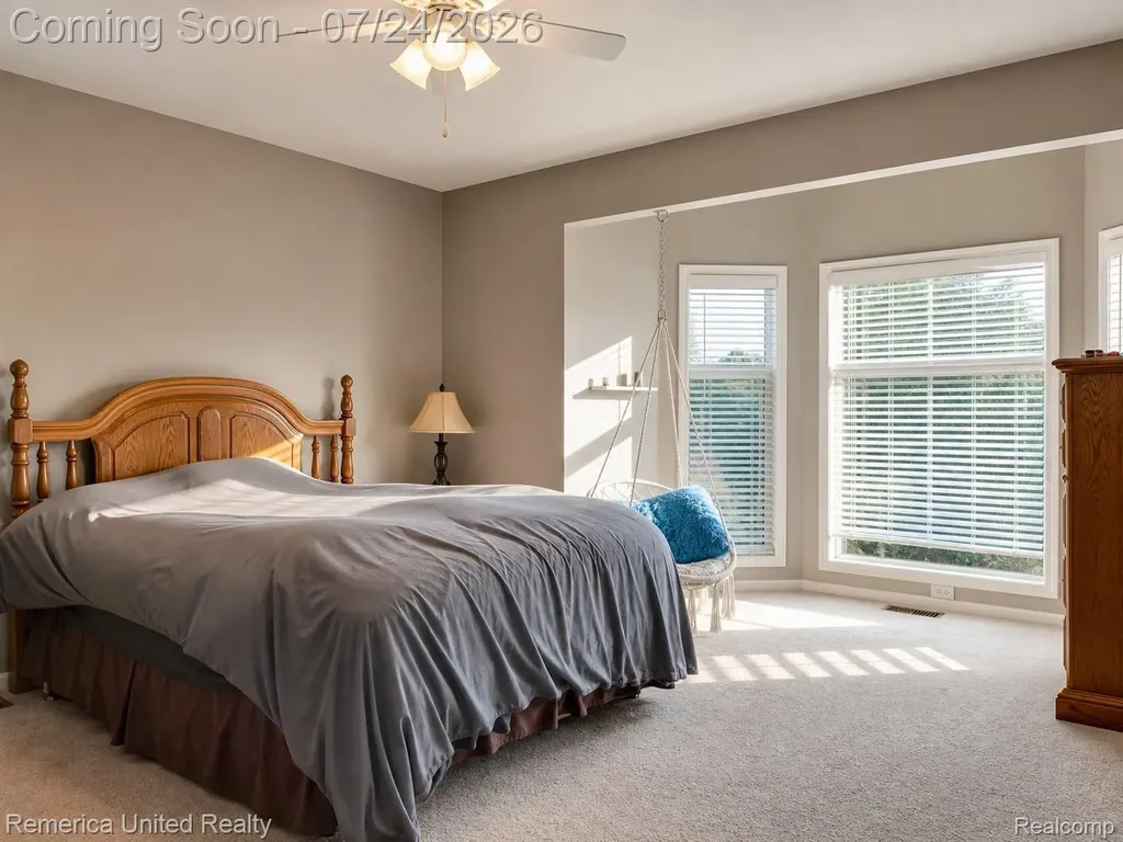 21778 Picadilly Circle Novi City MI 48375