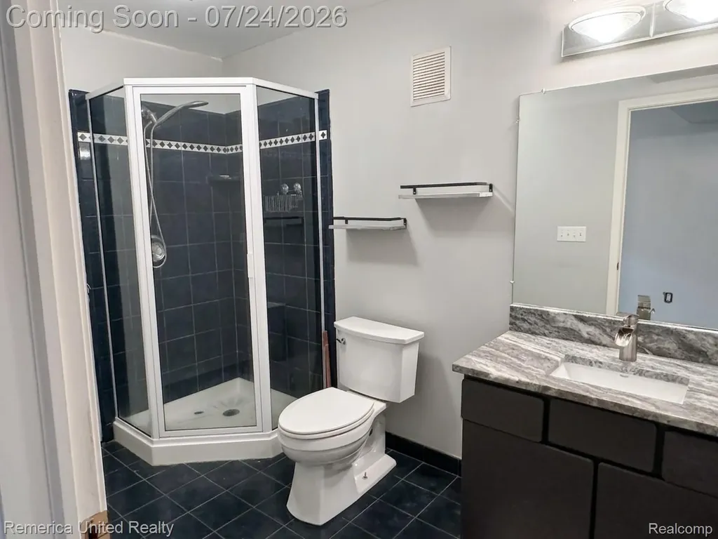21778 Picadilly Circle Novi City MI 48375