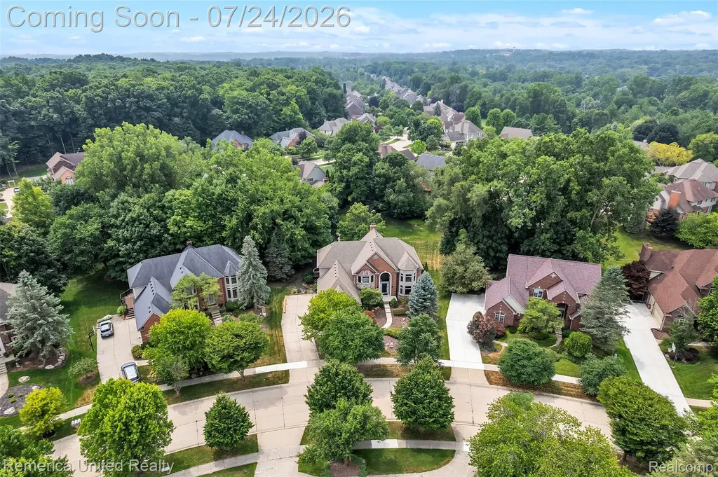 21778 Picadilly Circle Novi City MI 48375