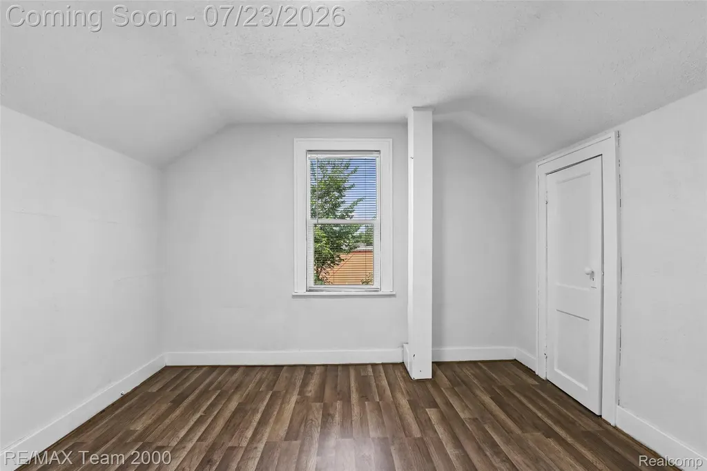 6900 Westwood Street Detroit City MI 48228
