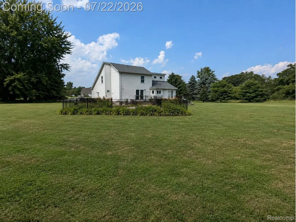 2581 Amy Court Oxford Charter Township MI 48371