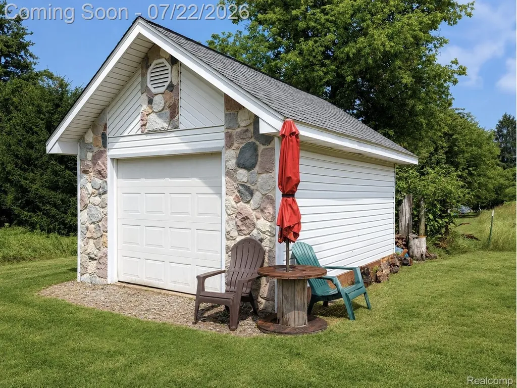 2581 Amy Court Oxford Charter Township MI 48371