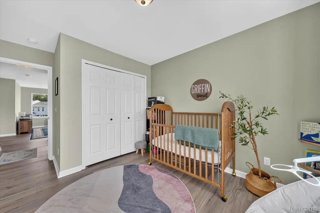 41372 Snowdon Drive Clinton Charter Township MI 48038